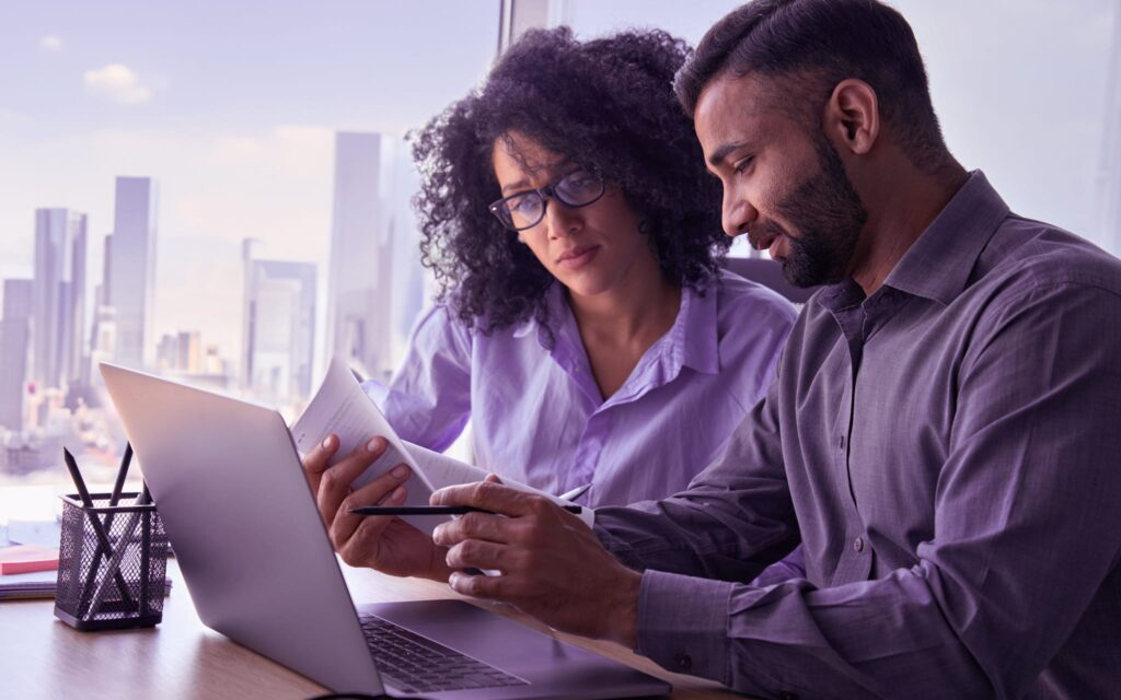 Qual o impacto de treinamentos corporativos para reduzir gaps de competências nas empresas?