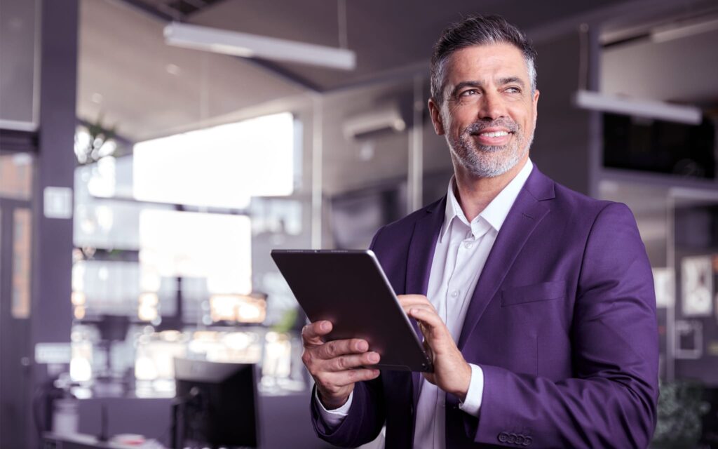 Como o microlearning melhora a retenção de conhecimento corporativo?
